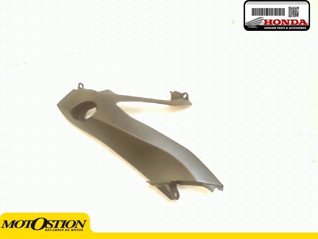 EMBELLECEDOR FARO DERECHO