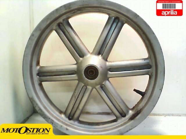 Rueda delantera APRILIA SPORTCITY 125 2005-2008  desguace motos