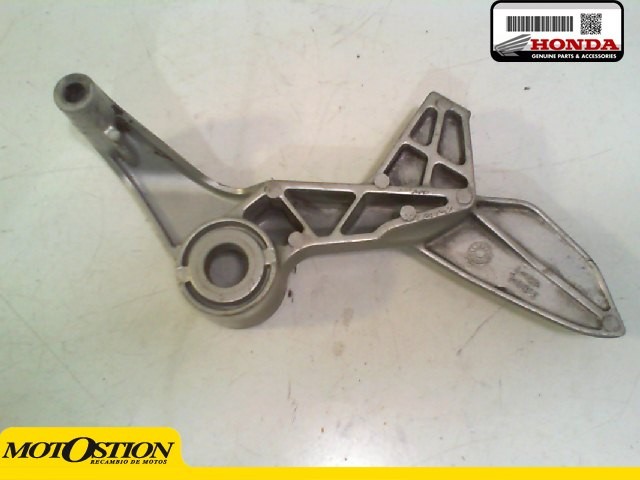 Soporte estribera delantero izquierdo HONDA VFR 800 1999-2003  desguace motos