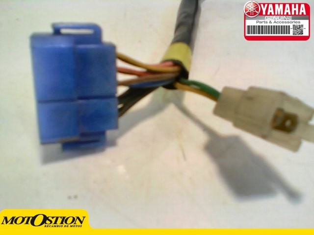 Piña luces izquierda YAMAHA FJ 1200 1986-1988  desguace motos