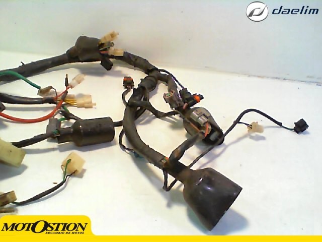 SISTEMA ELECTRICO COMPLETO Daelim Roadwin 250 r 2012 - 2015
