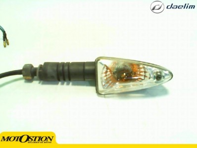 INTERMITENTE DELANTERO IZQUIERDO Y TRASERO DERECHO Daelim Roadwin 250 r 2012 - 2015