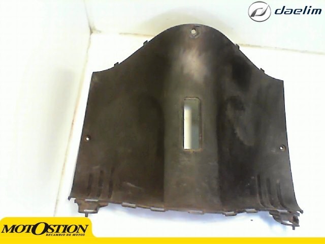 Contra escudo inferior DAELIM BESBI 125 2008-2012  recambios para moto