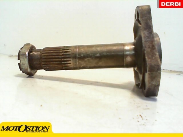 Eje rueda trasera DERBI GPR 80 1992-1994  moto