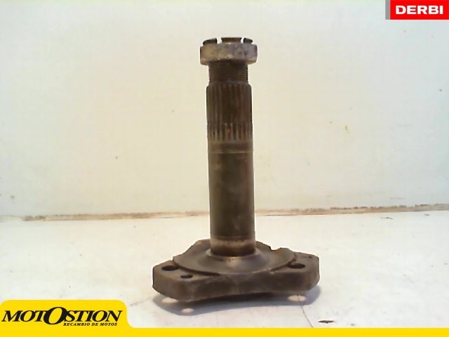 Eje rueda trasera DERBI GPR 80 1992-1994  moto