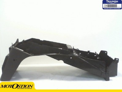 Aleta porta matricula pequeña fisura TRIUMPH ST 955 2002-2003  recambio moto