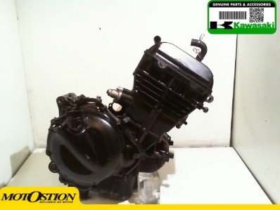 Motor completo del despiece o desguace de una moto Kawasaki zx 250 r 2008 - 2012