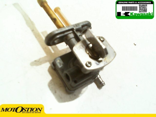 Grifo gasolina KAWASAKI ZEPHYR 550 1990-1992  recambios para moto