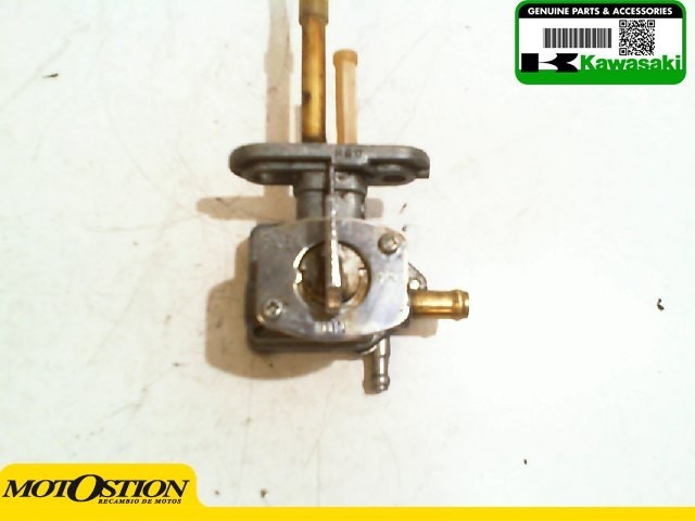 Grifo gasolina KAWASAKI ZEPHYR 550 1990-1992  recambios para moto