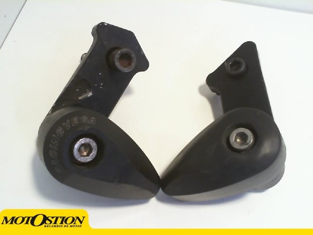 Tacos salvacarenados racing vega Pro RACING VEGA r1 1000 cc 2009 - 2011