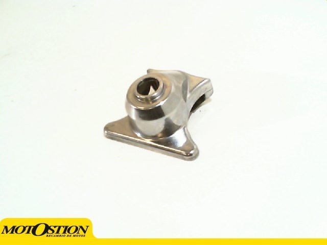 Embellecedor clausor llave contacto crom DAELIM DAYSTAR 125 2006-2009  recambios para moto
