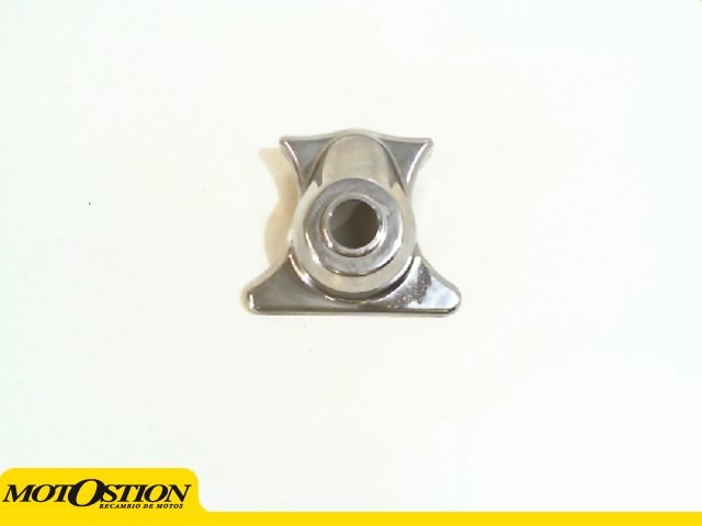 Embellecedor clausor llave contacto crom DAELIM DAYSTAR 125 2006-2009  recambios para moto