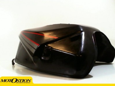 Deposito gasolina negro KAWASAKI GPX 600 1985-1990  recambios para moto