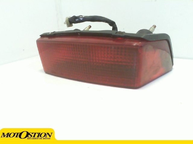 Piloto trasero HONDA CBR 600 1987-1991  segunda mano