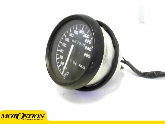 Reloj cuenta kilometros YAMAHA FZR 600 1989-1992  segunda mano