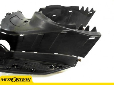 Suelo central YAMAHA XMAX 250 2005-2006  despiece de moto