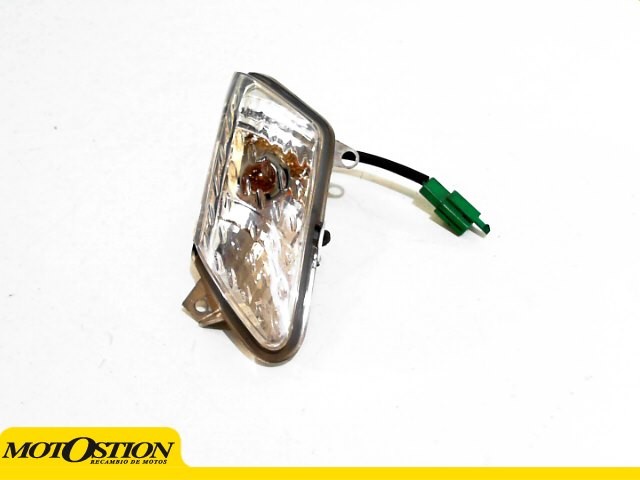 Intermitente delantero derecho YAMAHA X-MAX Recambio Ocasion