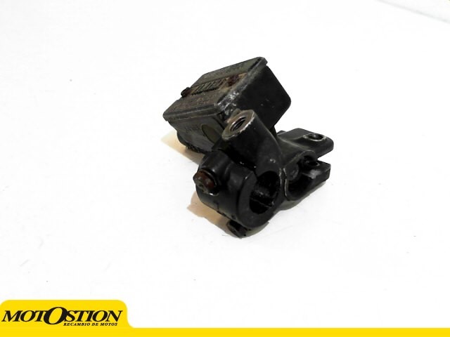 Bomba freno delantero YAMAHA XS 400 1982-1986  moto