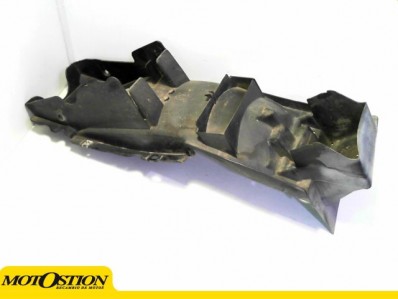 Aleta porta bateria HYOSUNG GTR 125 R 125 2005-2006  segunda mano