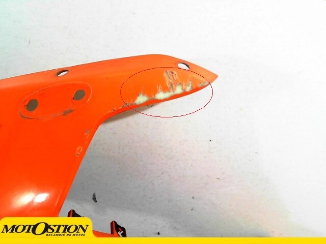 Carenado superior izquierdo Hyosung Gtr 125 r 125 2005-2006