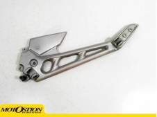 Soporte estriberas izquierdo SUZUKI GSR 600 2006-2008  recambios para moto