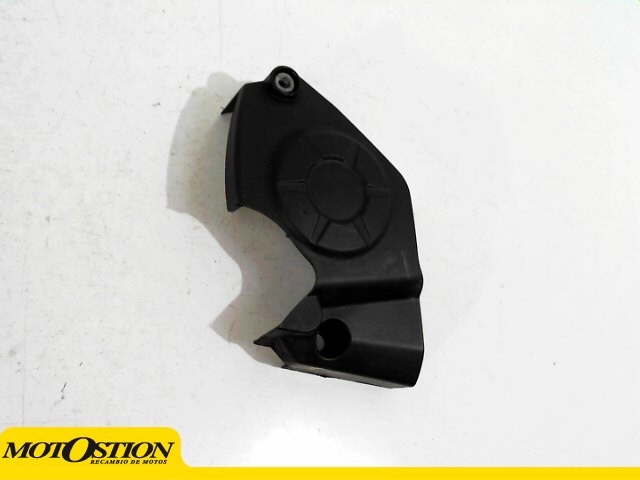 Tapa piñon de ataque Aprilia Dorsoduro 750 2008 - 2016