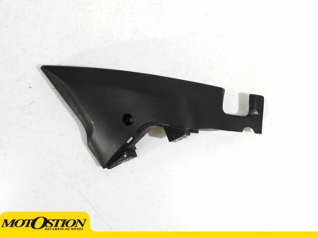 Embellecedor chasis derecho DAELIM ROADWIN 125R FI 125 2007-2011  repuestos de motos