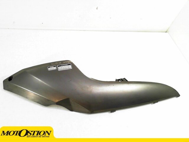 Quilla trasera derecha gris KYMCO SUPER DINK 300 2009-2012  segunda mano