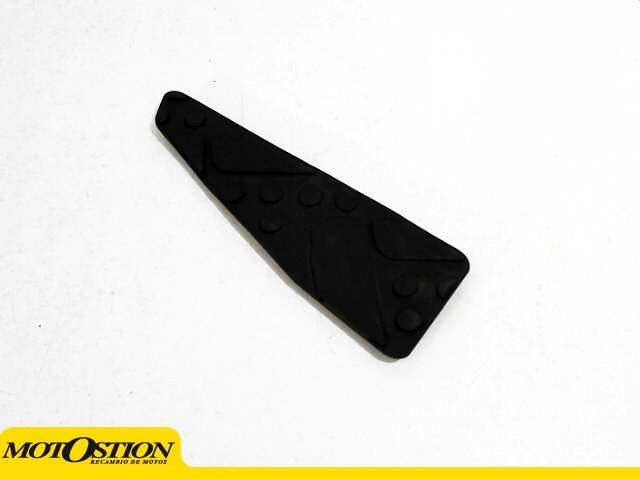 Suelo goma delantero derecho Kymco Super dink 300 2009-2012