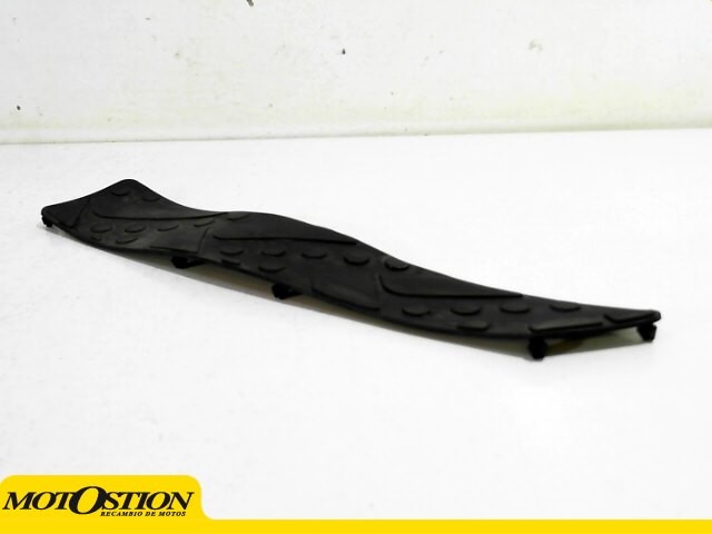 Suelo goma trasero derecho Kymco Super dink 300 2009-2012