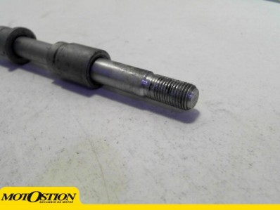 Eje rueda delantera HONDA VARADERO 125 2001-2004  segunda mano