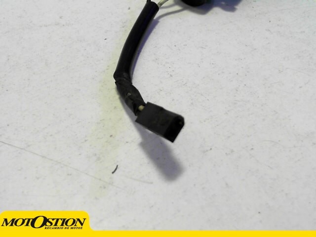 Intermitente delantero derecho TRIUMPH ST 955 1999-2002  recambios para moto
