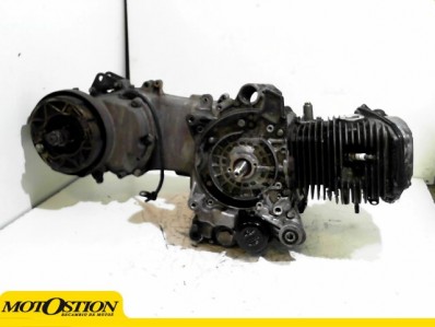 Motor completo del despiece o desguace de una moto Piaggio liberty 125 2009-2011