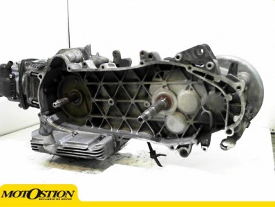 Motor completo del despiece o desguace de una moto Piaggio liberty 125 2009-2011