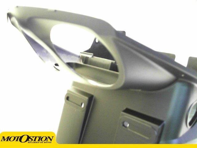 Aleta porta matricula YAMAHA R1 1000 2000-2001  recambio moto