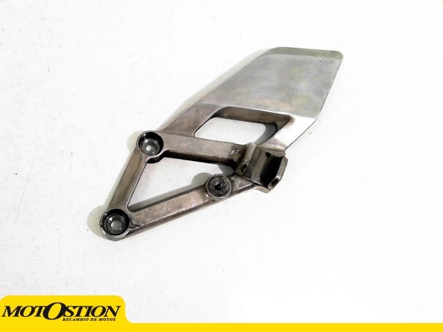 Soporte estribera delantero izquierdo HONDA CBR 600 1991-1996  segunda mano