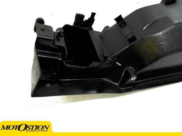 Aleta trasera KAWASAKI ZZR 600 1990-1993  recambios para moto