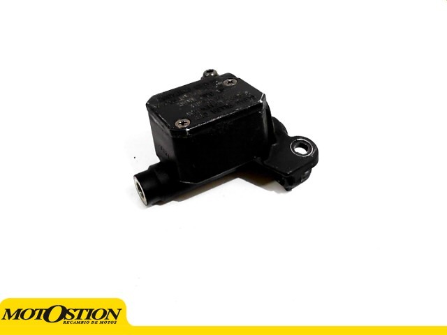Bomba freno trasero PIAGGIO X9 125 EVO 125 2003-2007  segunda mano