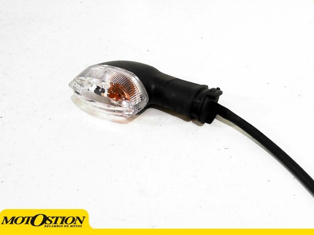 Intermitente trasero izquierdo YAMAHA R6 600 2005-2005  desguace motos