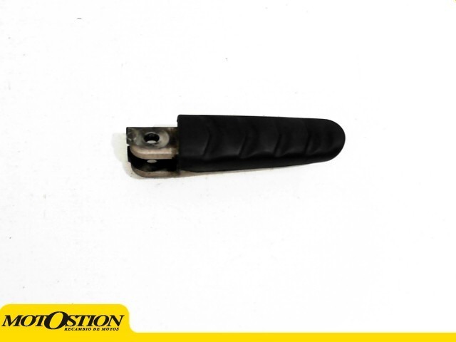 Estribera delantera derecha BMW F800 ST 800 2006-2008  segunda mano