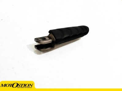 Estribera delantera derecha BMW F800 ST 800 2006-2008  segunda mano
