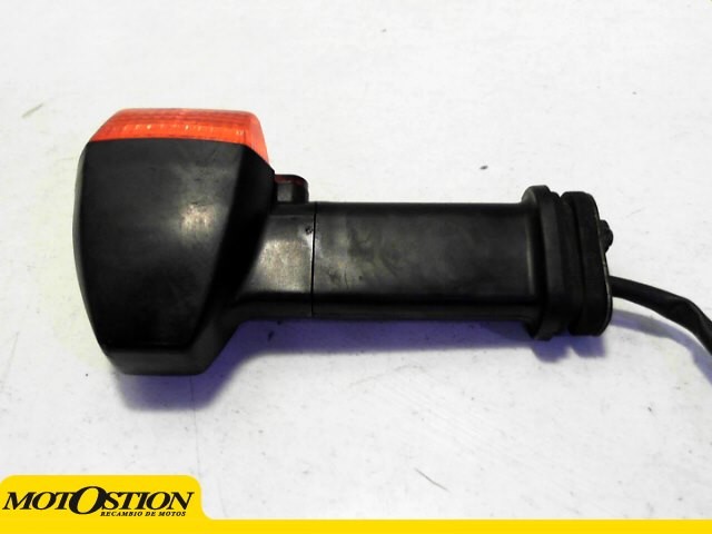 Intermitente delantero derecho YAMAHA THUNDERCAT 600 1994-2007  segunda mano