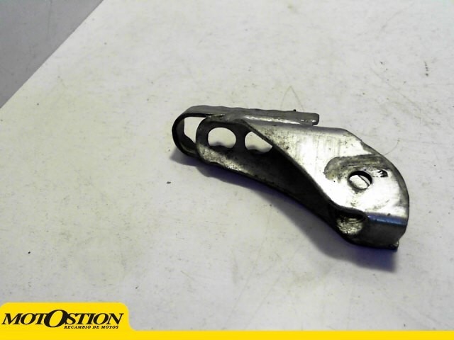 Estribera delantera izquierda RIEJU RR 50 1999-2007  despiece de moto