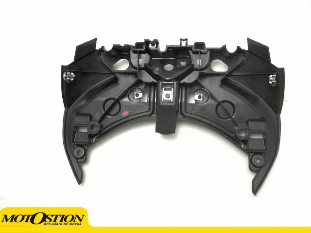 EMBELLECEDOR COLÍN DELANTERO Triumph Street triple 660 s 2020 - 2022