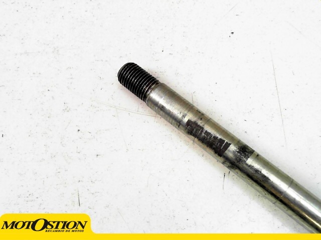 Eje rueda delantera YAMAHA XMAX 125 2006-2010  segunda mano