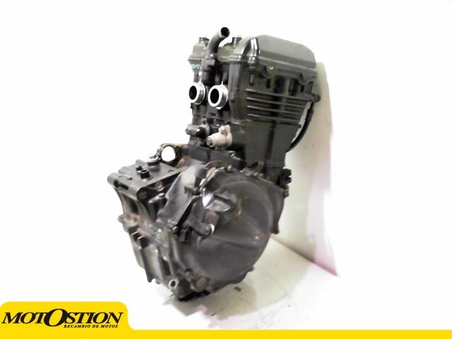 Motor completo del despiece o desguace de una moto Kawasaki zx 250 r 2008 - 2012