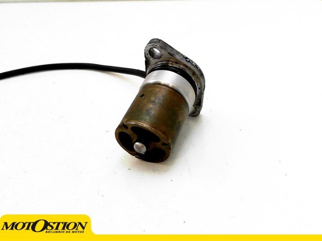Sensor presion de aceite Suzuki Burgman 650 2005 - 2007