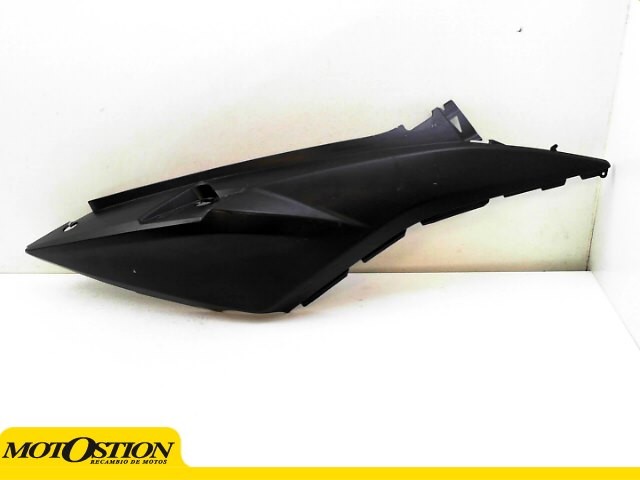 Cacha Trasera Derecha Kymco AK 550 2017 - 2021