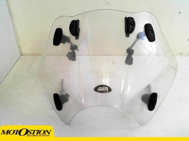 Cupula  Universal Givi Faros Redondos usada 