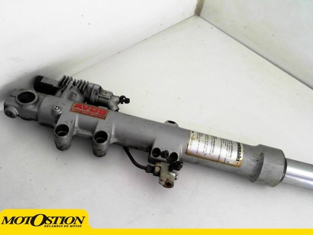 Barra completa izquierda KAWASAKI GPZ 900 1984-1998  recambios para moto